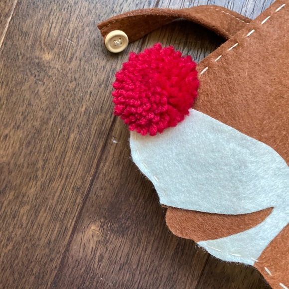 Pottery Barn Kids Rudolph The Red Nosed Reindeer Felt  Chairbacker - Picture 4 of 11